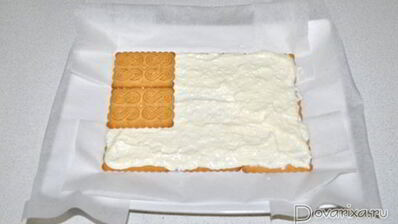 торт без выпечки из печенья с кремом