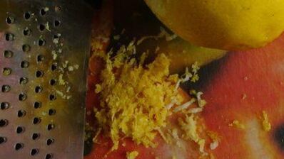 торт малиновый купол с шоколадным крем-муссом