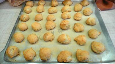 профитроли с заварным кремом