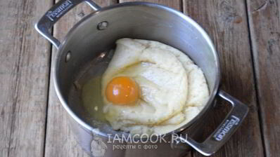 торт из профитролей со сметанным кремом