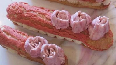 эклеры малиновая роза