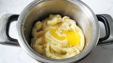 эклеры с заварным кремом