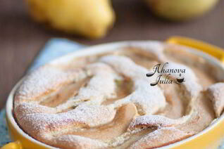 Грушевая запеканка c фундуком