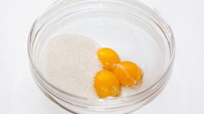 грушевая запеканка c фундуком