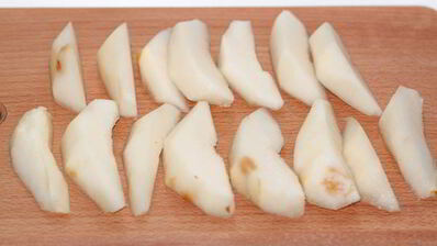 грушевая запеканка c фундуком