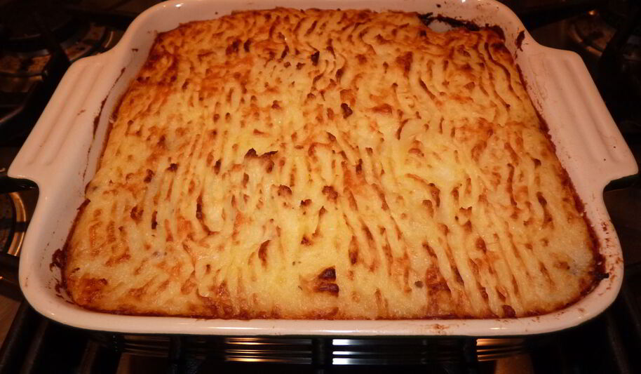 Рецепт запеканки из картофельного пюре и фарша