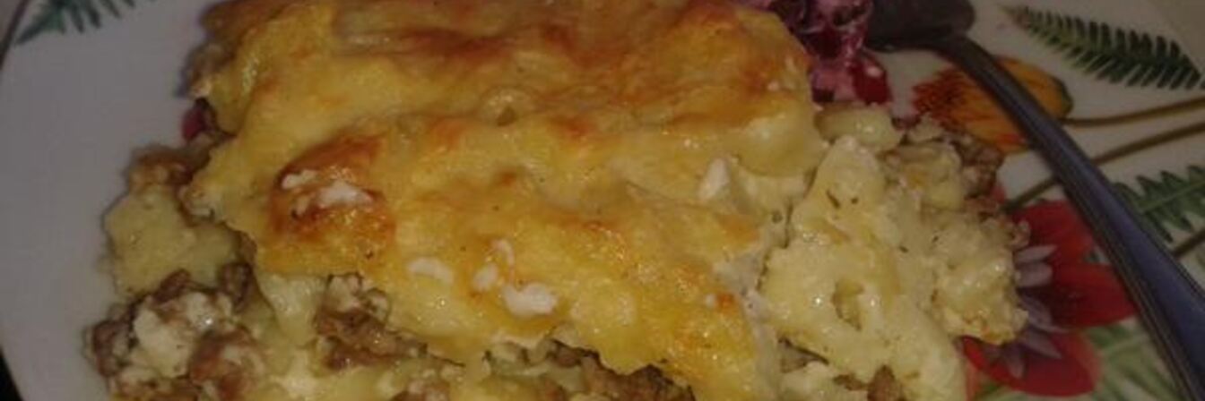 Запеканка с молочным соусом