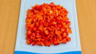 запеканка с рисом, куриным филе, кукурузой и овощами