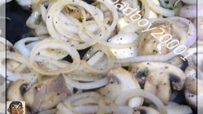 запеканка с виноградом и грибами