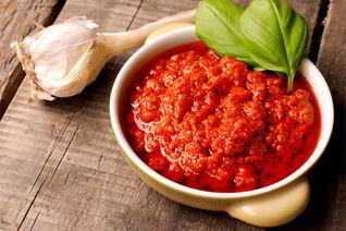 Домашняя аджика из помидор без варки