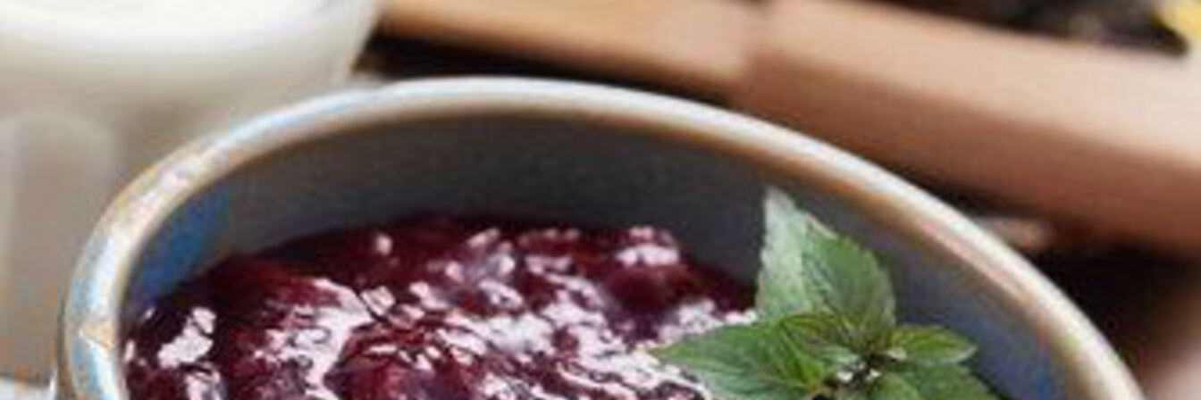 Быстрый сливовый джем с цедрой лайма