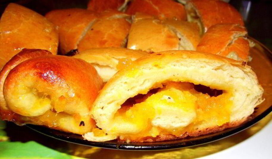 Рецепт нежного рулета с джемом