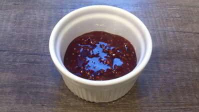 слоеные булочки с малиновым джемом