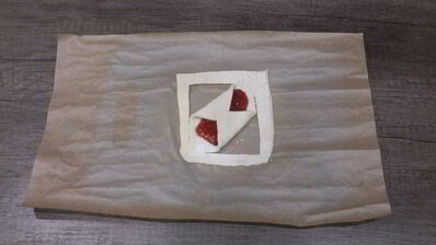 слоеные булочки с малиновым джемом