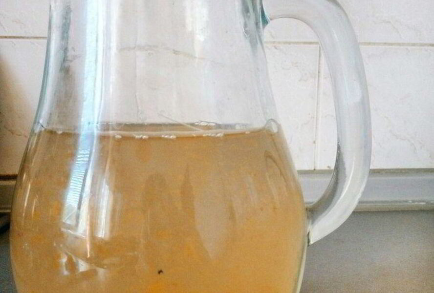 Абрикосовый компот