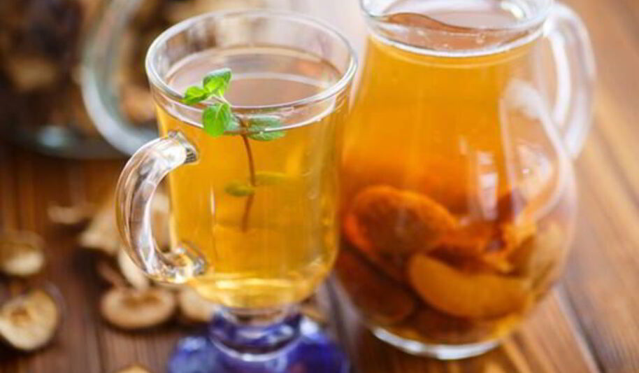 Рецепт компота из абрикосов и яблок