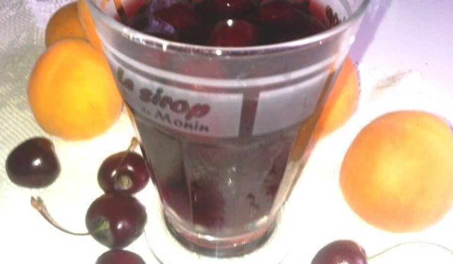 Рецепт компота иза черешен