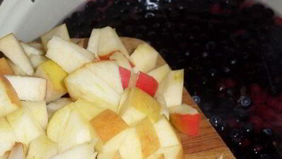 ягодно-яблочный компот