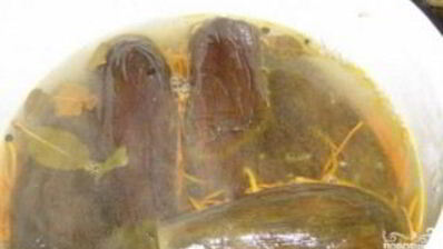 квашеные баклажаны с морковкой и чесноком