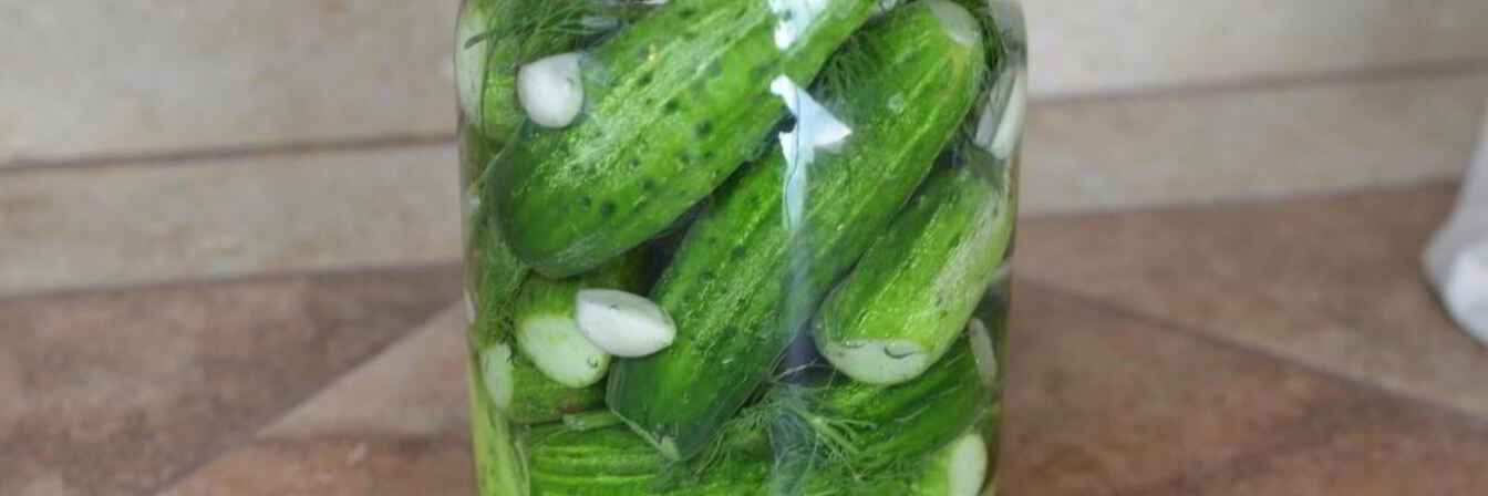 Быстрые маринованные огурцы