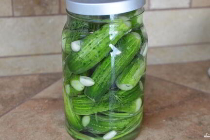 Быстрые маринованные огурцы