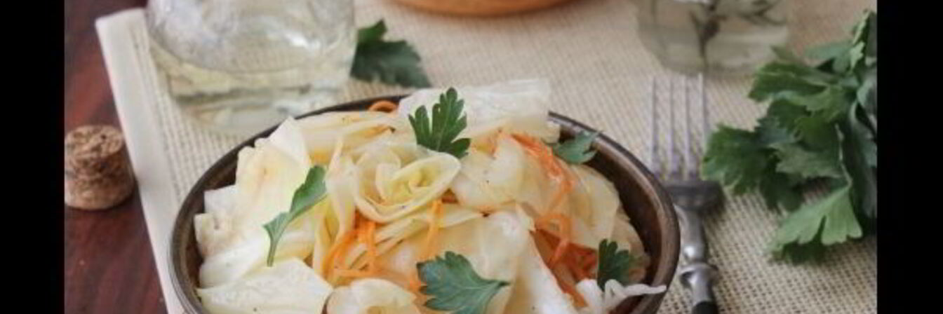 Капуста, маринованная кусочками