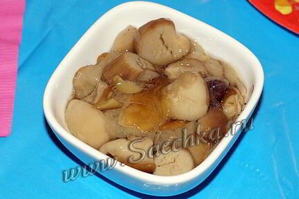 Маринованные грибы