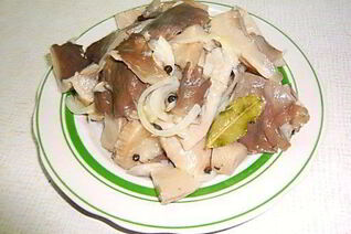 Маринованные вешенки