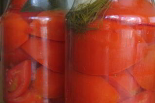 Помидоры маринованные дольками