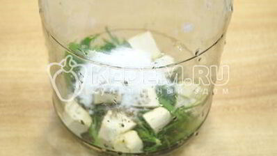 хрустящие малосольные огурцы в банке