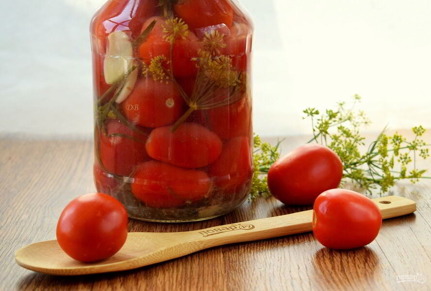 Малосольные помидоры классические
