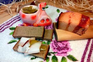 Сало в луковом рассоле