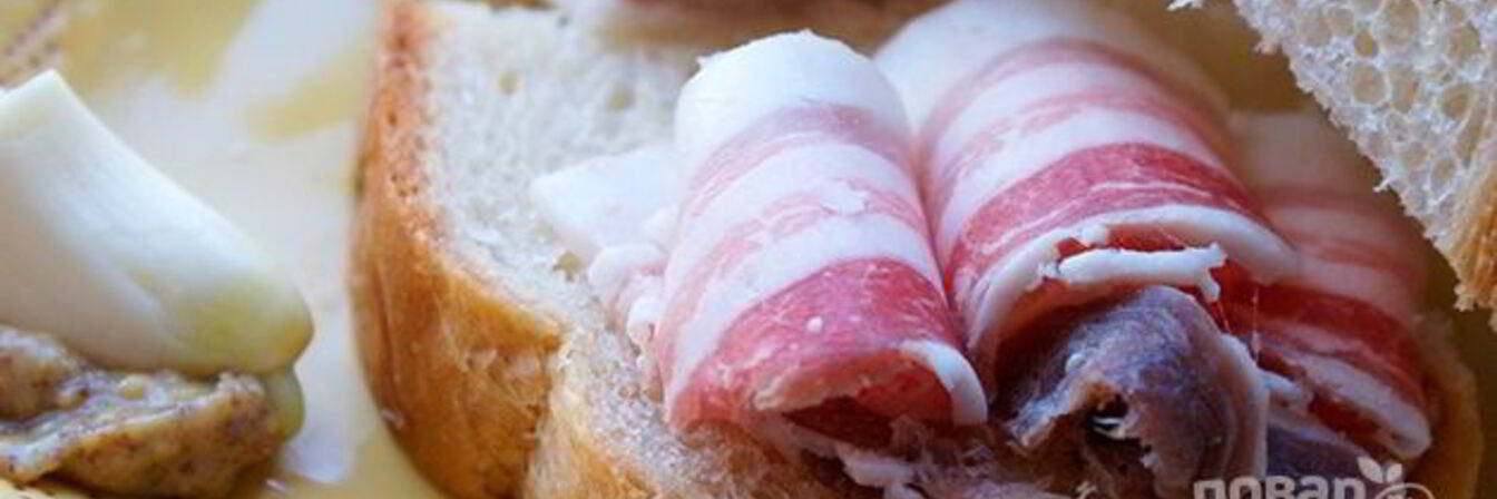 Сало в рассоле в банке