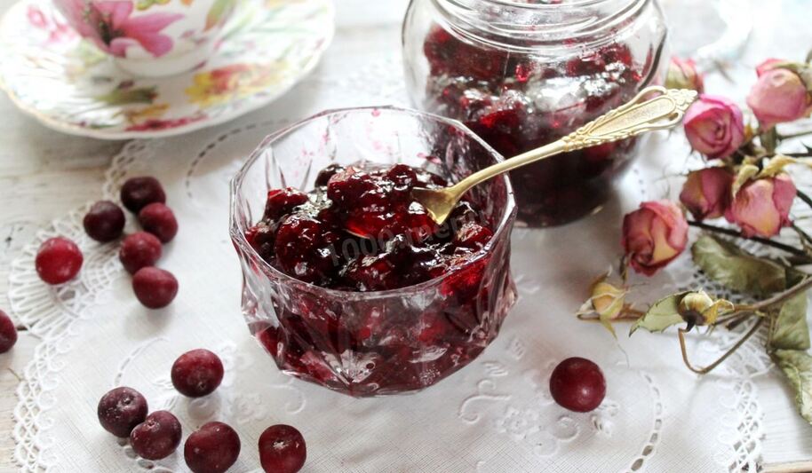 Рецепт густого варенья из вишни с косточкой