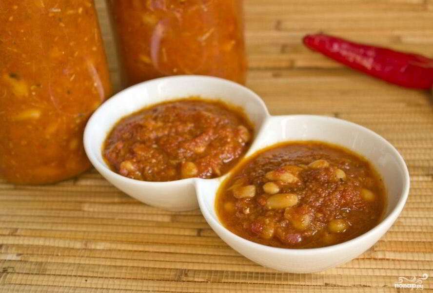 Закатка салата с фасолью