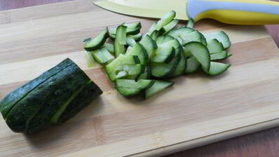 заморозка свежих огурцов на зиму