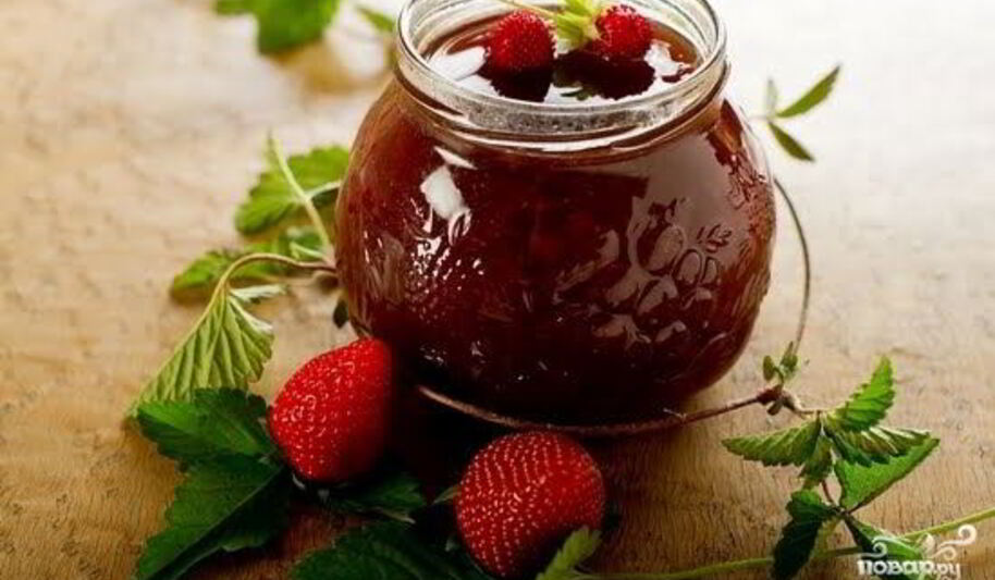 Рецепт желе из клубники на зиму