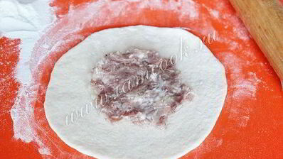 беляши с мясом