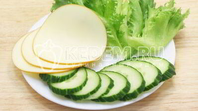 домашние гамбургеры с куриной котлетой