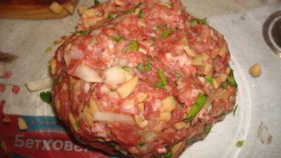 гамбургер с грибами и белым вином