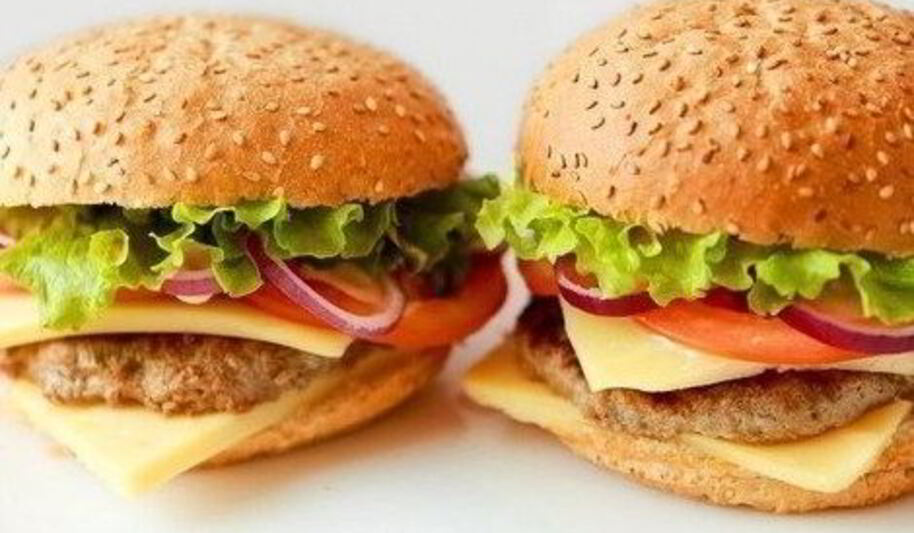 Рецепт гамбургеров с домашнимей булочками ны дрожжаха