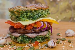 Средиземноморский бургер