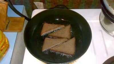 бутербродики со шпротами