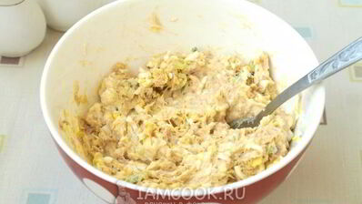 бутерброды с консервированным тунцом