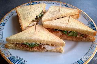 Бутерброды с рыбными консервами