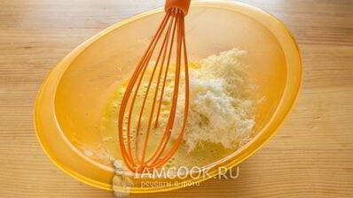 бутерброды с яичницей-болтуньей