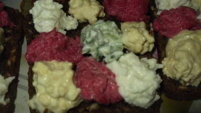 бутерброды закусочные с сельдью