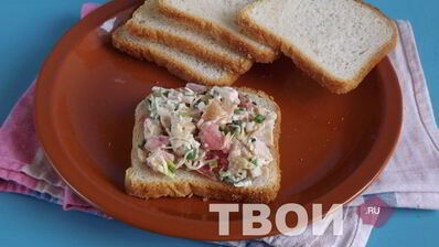 бутерброды, запеченные с ветчиной