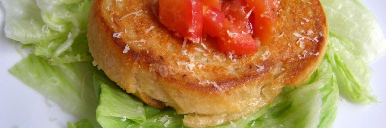 Жареные бутерброды с помидорами и сыром