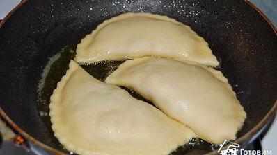 чебуреки с мясом